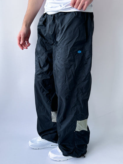 Nike Vintage *Hexagon* Trackpants | XL