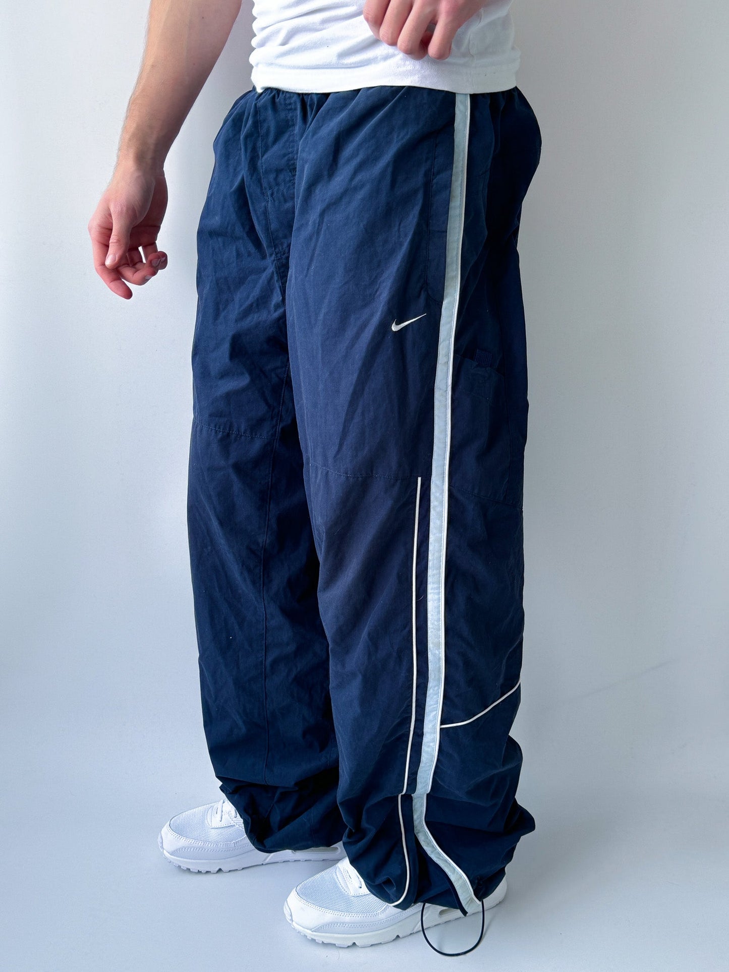 Nike Vintage Trackpants | XL