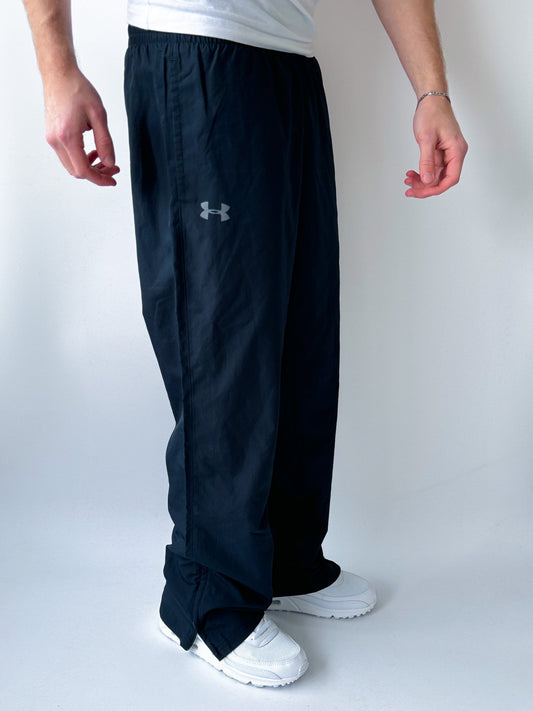 Under Armour Vintage Trackpants | S