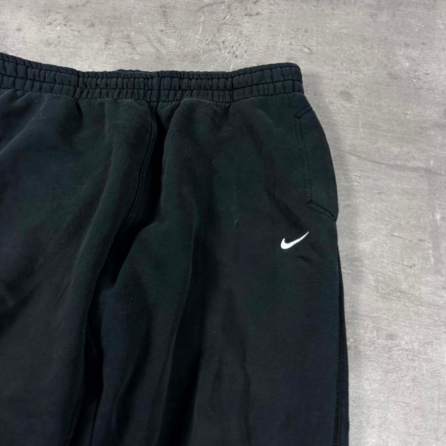 Nike Sweatpants L