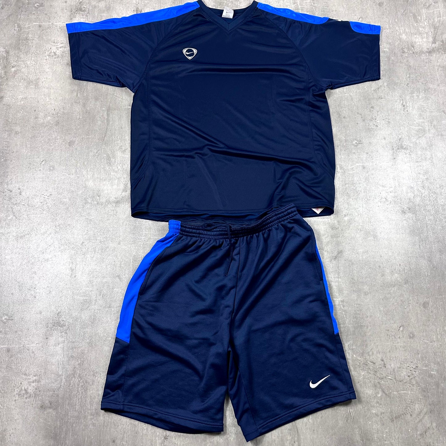 Nike training set XL