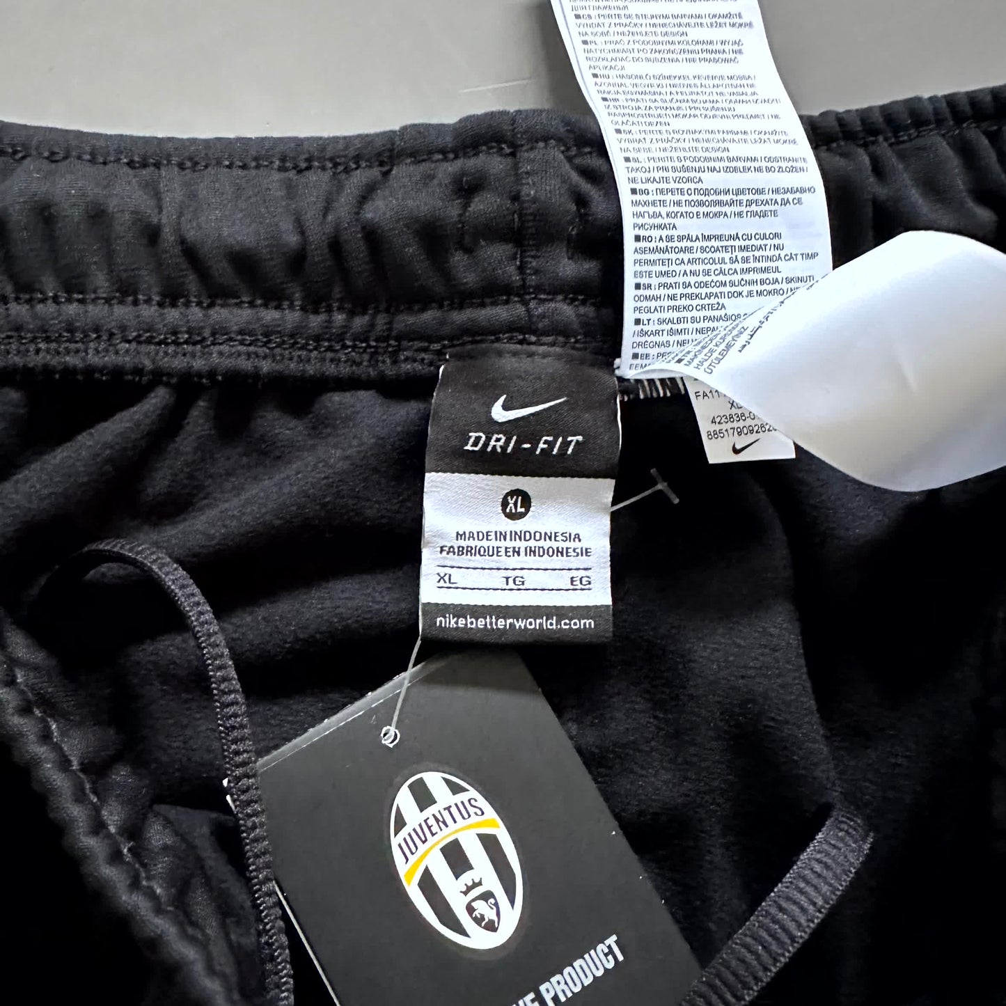 Nike x Juventus Turin Vintage Trackpants NEU 2012/13 | L
