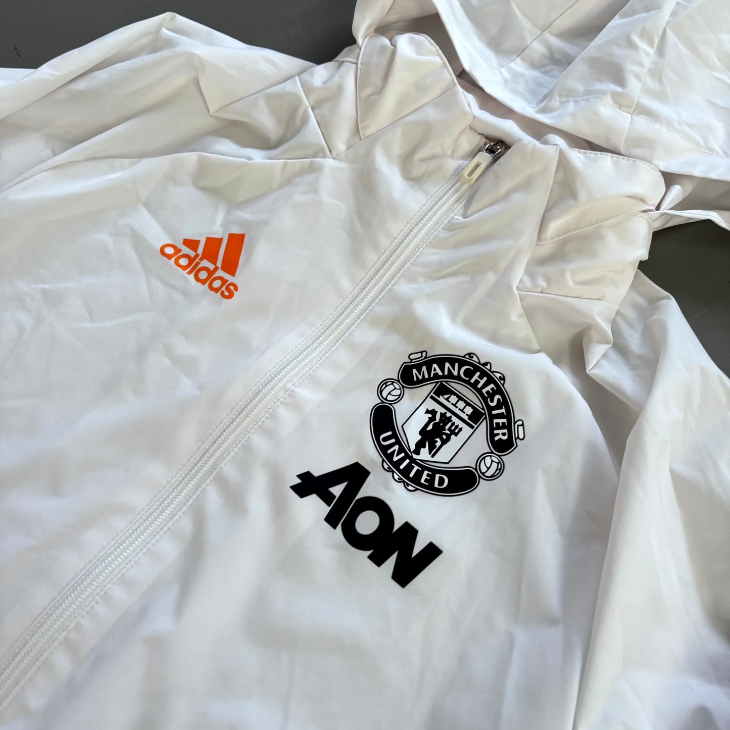 Adidas x Manchester United Vintage Tracksuit 2021/22 | XS