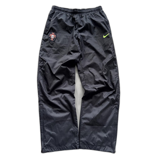 Nike x Portugal Vintage Trackpants 2010 | M