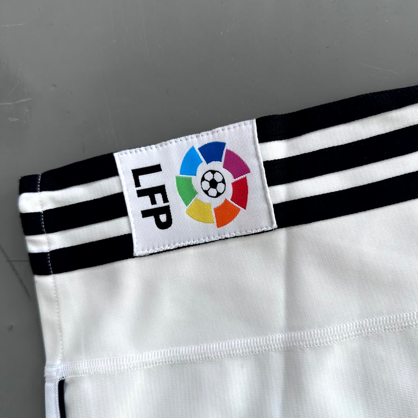 Real Madrid Vintage *Premium* Trikot 2003/04 | L