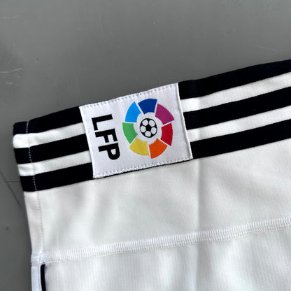 Real Madrid Vintage *Premium* Trikot 2003/04 | L