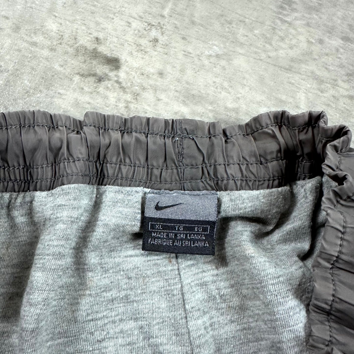 Nike vintage track pants XL