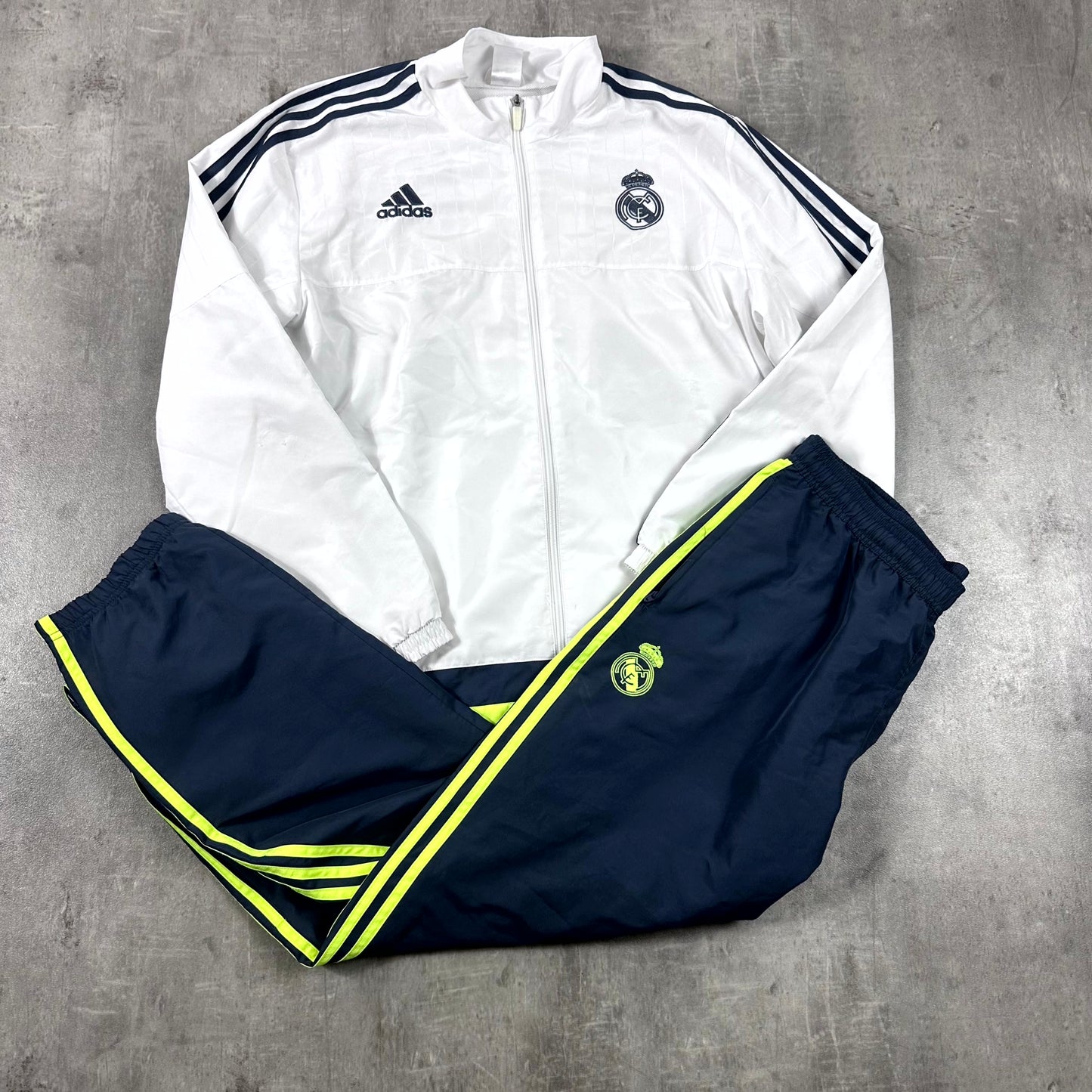 Real Madrid Tracksuit XL