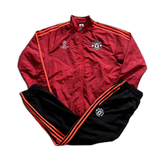 Adidas x Manchester United CL Vintage Tracksuit 2015/16 | L