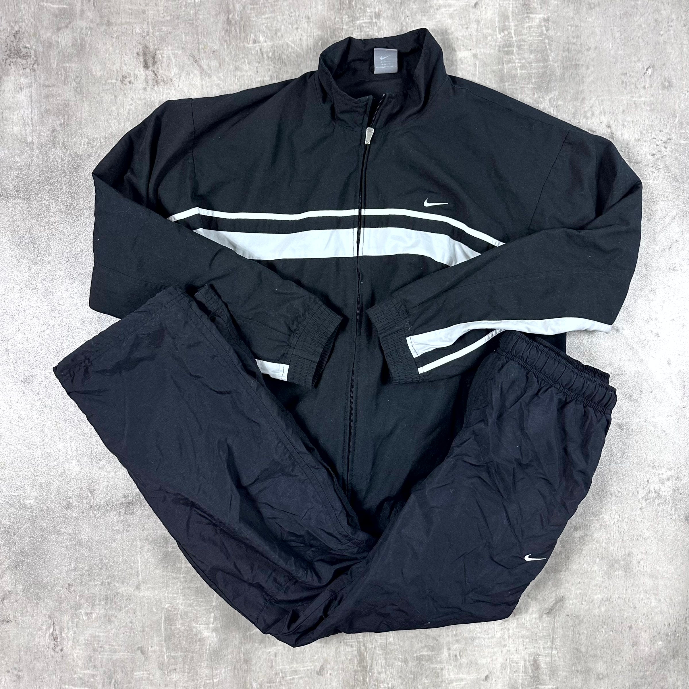 Nike tracksuit old school on sale