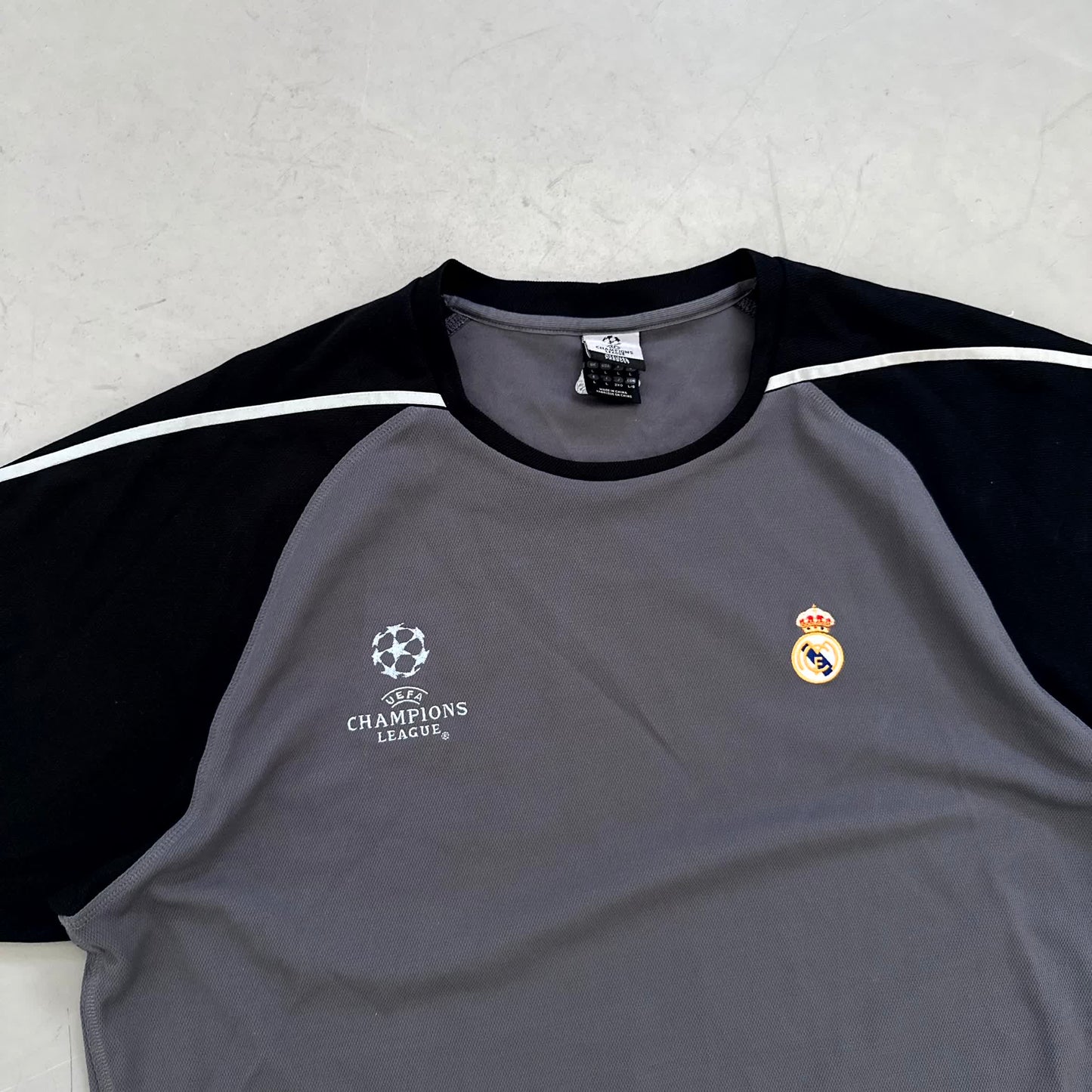 Adidas x Real Madrid CL Vintage Trikot 2004/05 | L