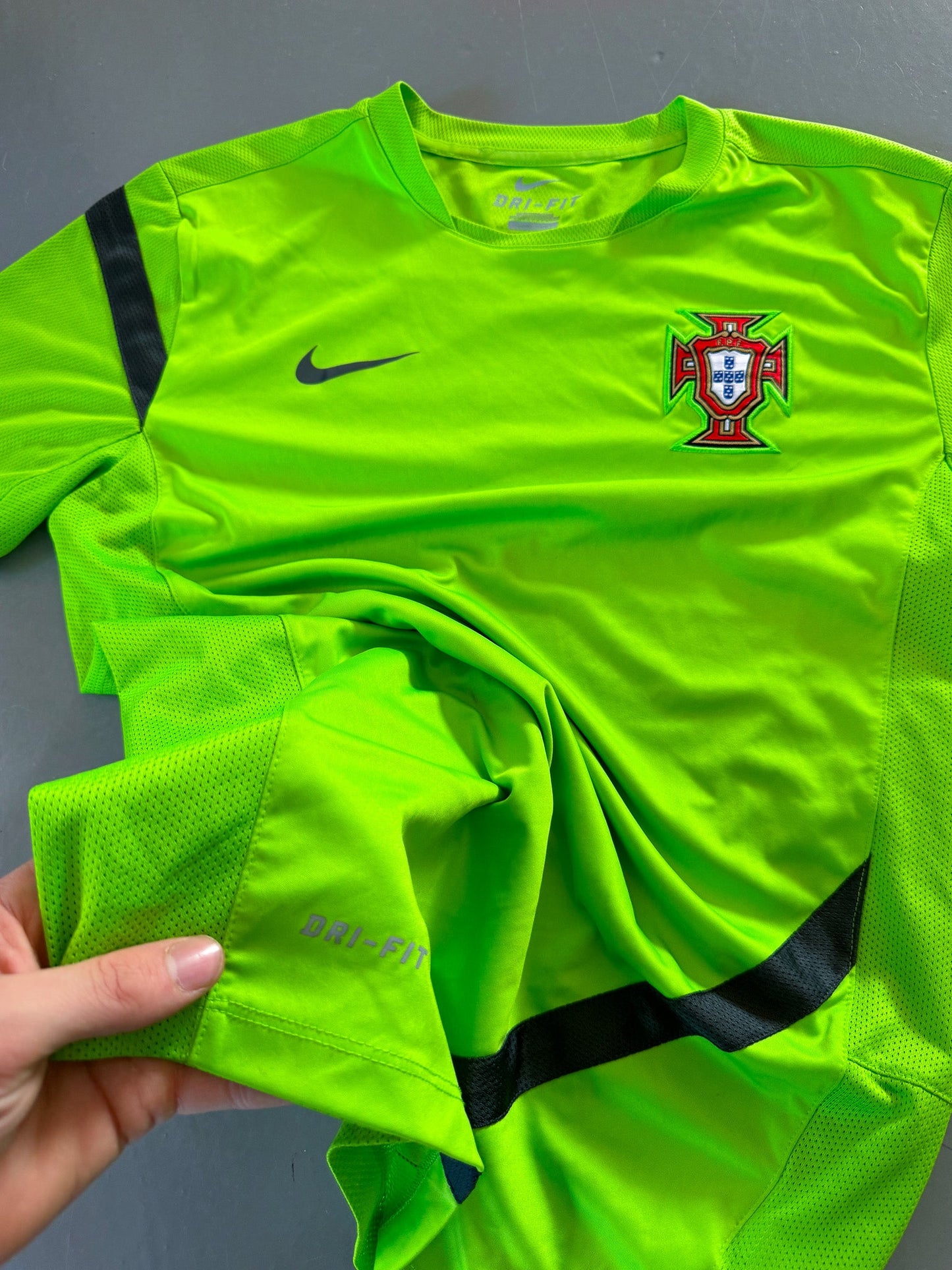 Nike x Portugal Vintage Jersey | S