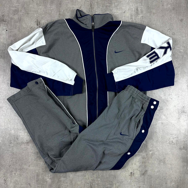 Nike Vintage Tracksuit XL