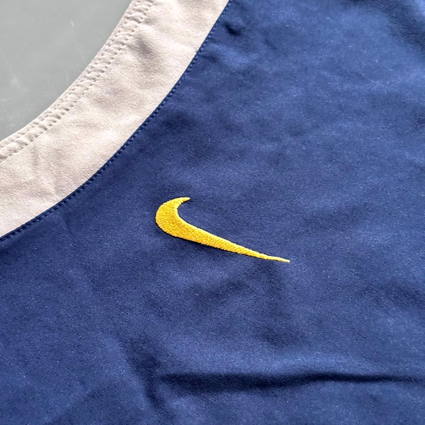 Nike x Fc Barcelona Vintage *Premium* Shirt 2004/05 | S