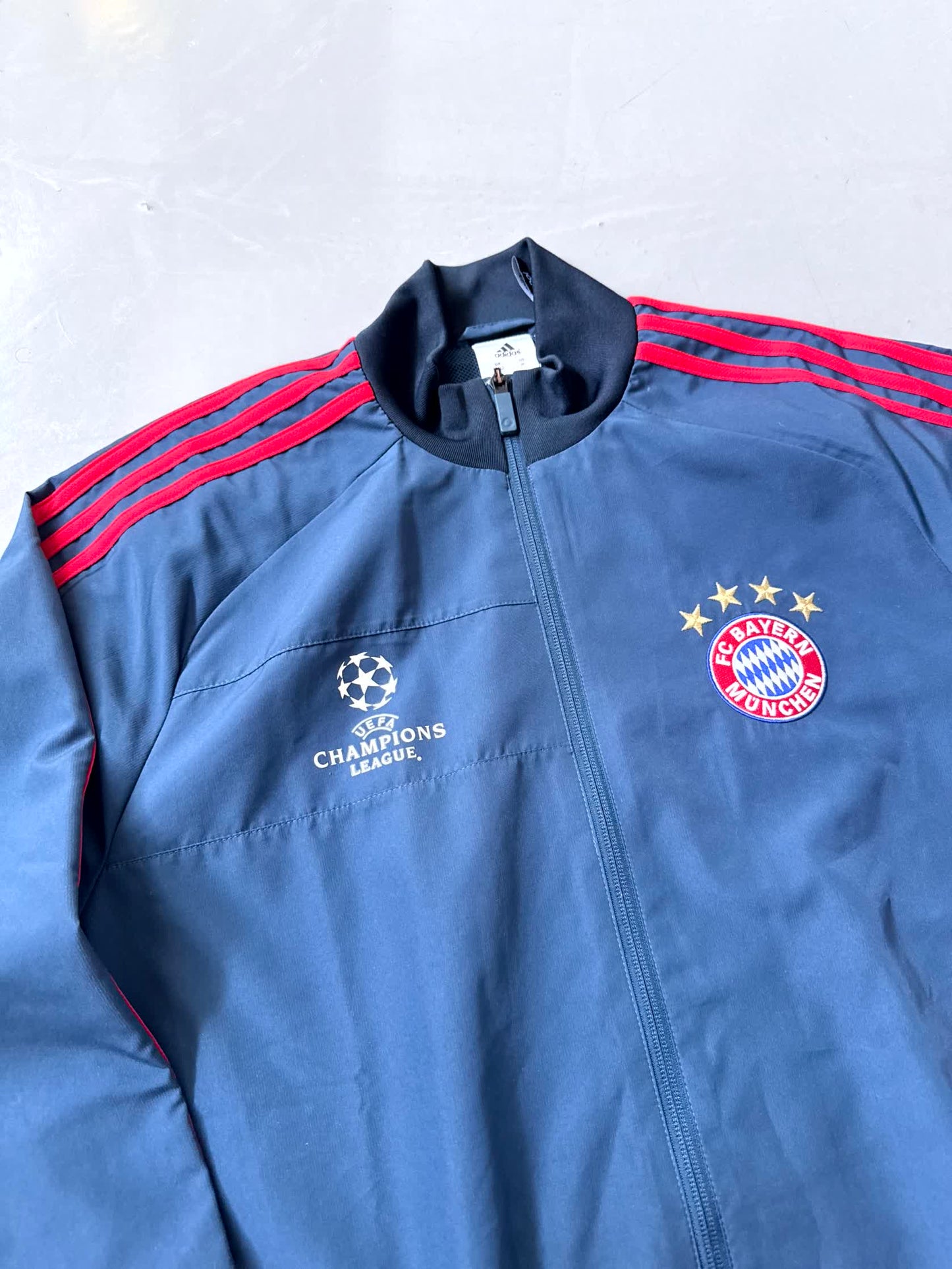 Adidas x FC Bayern CL VIntage Tracksuit 2010/11 | L