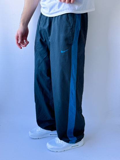 Nike Vintage Trackpants | L