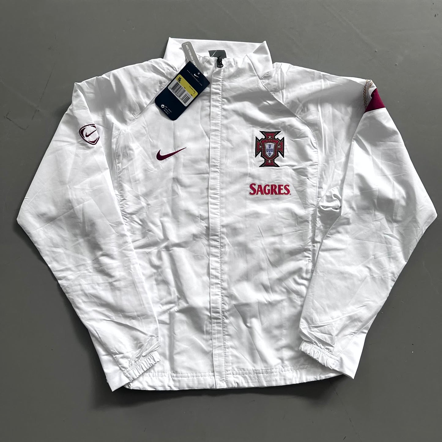 Nike x Portugal Vintage *Premium* Tracksuit 2006 NEU | M