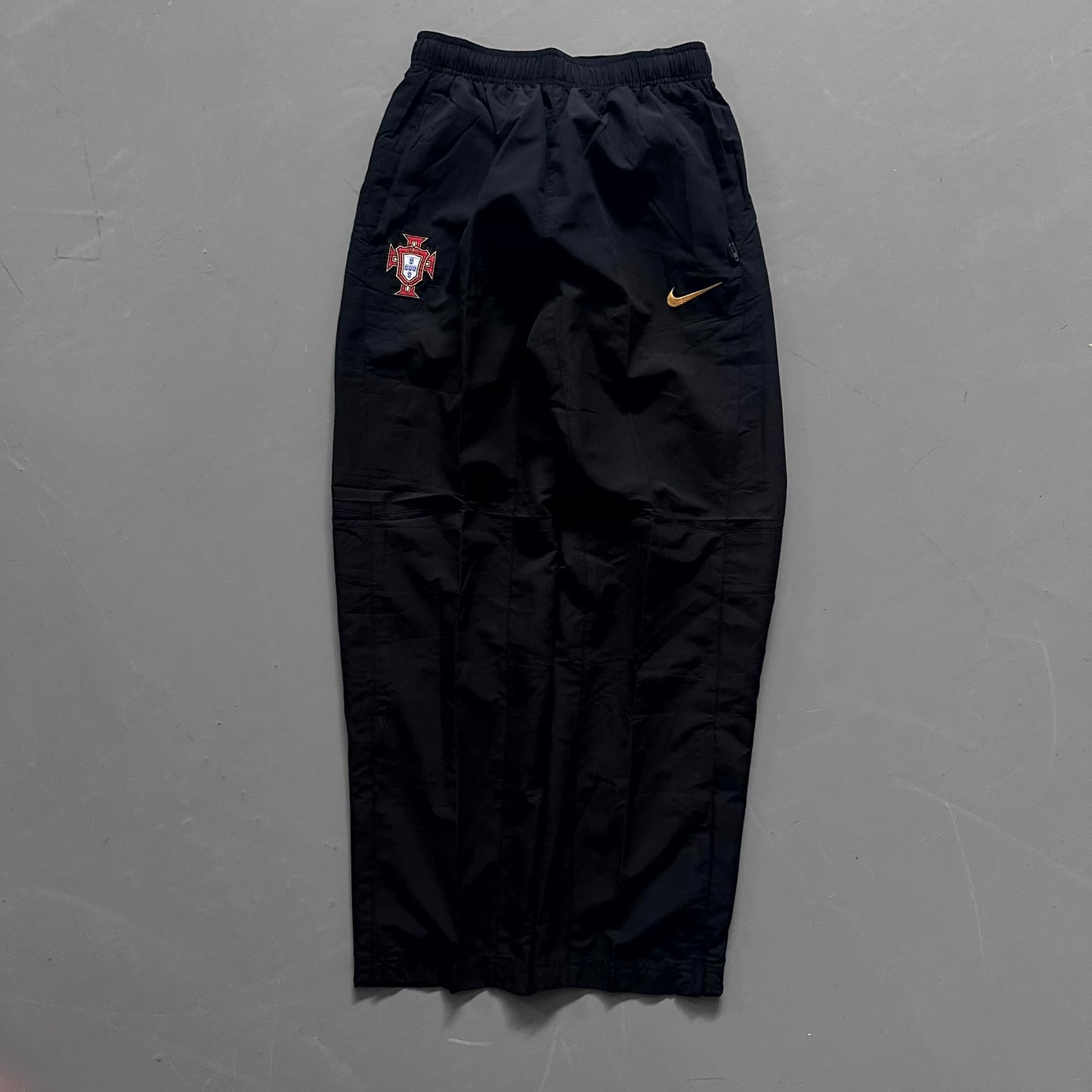 Nike x Portugal Vintage *Premium* Tracksuit 2006 NEU | M