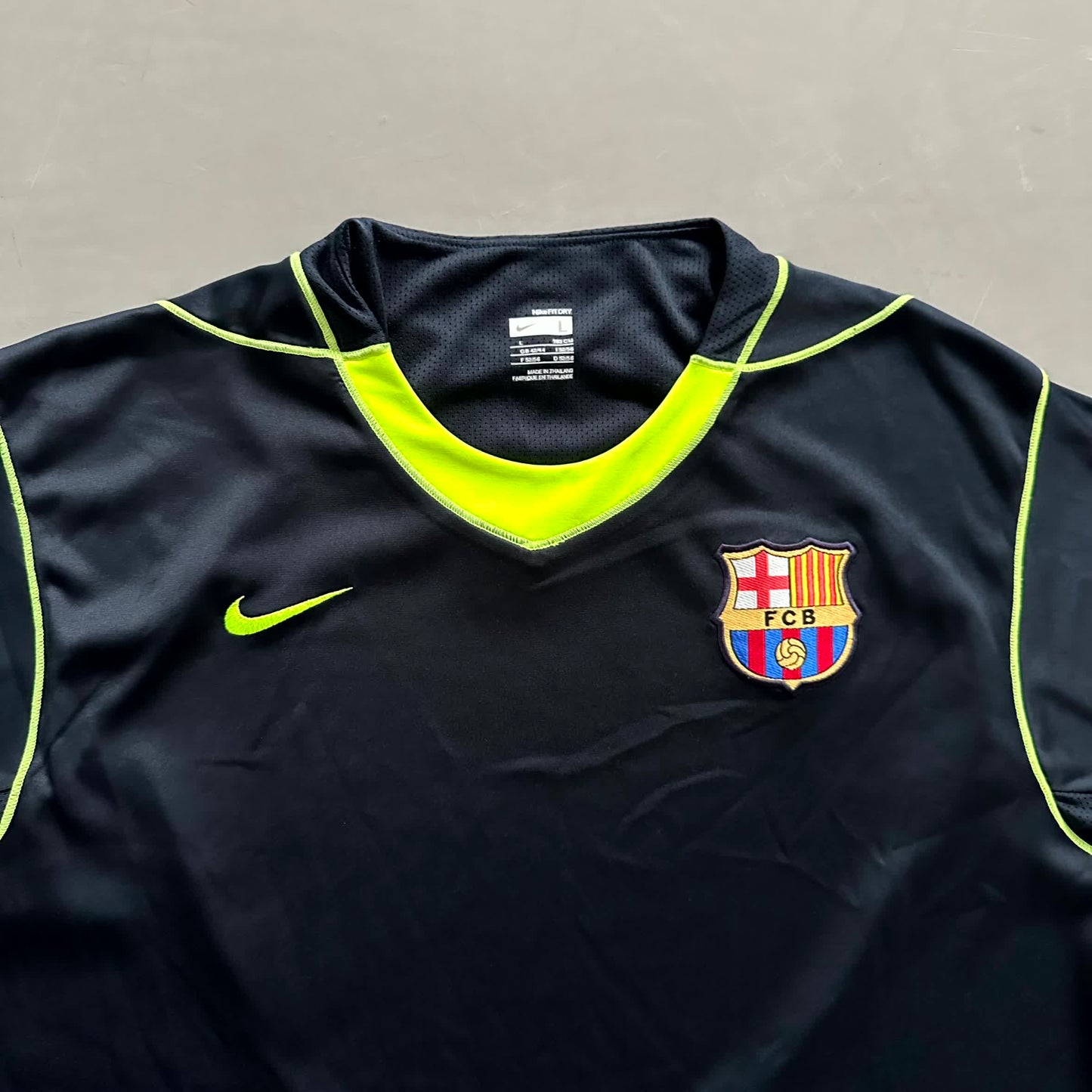 Nike x FC Barcelona Vintage Trikot 2005/06 | L