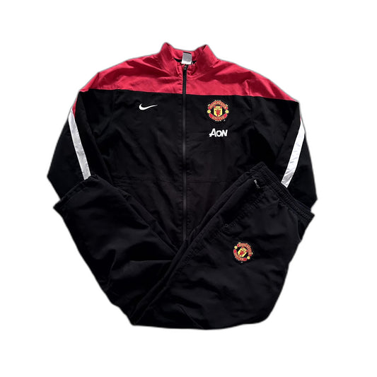 Nike x Manchester United Vintage Tracksuit 2011/12 | XL