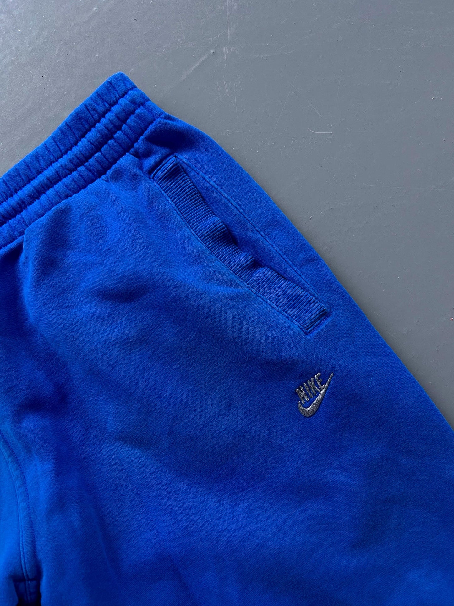 Nike Vintage Trackpants | L