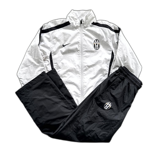Nike x Juventus Turin Vintage *Premium* Tracksuit 2005/06 | M