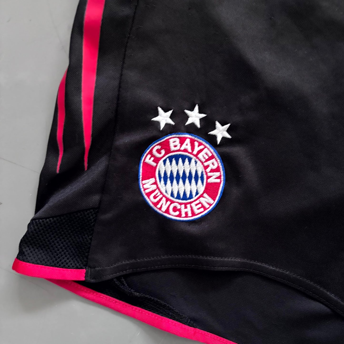 Adidas x FC Bayern Vintage *Ballack* Trikot Set 2006/07 | S