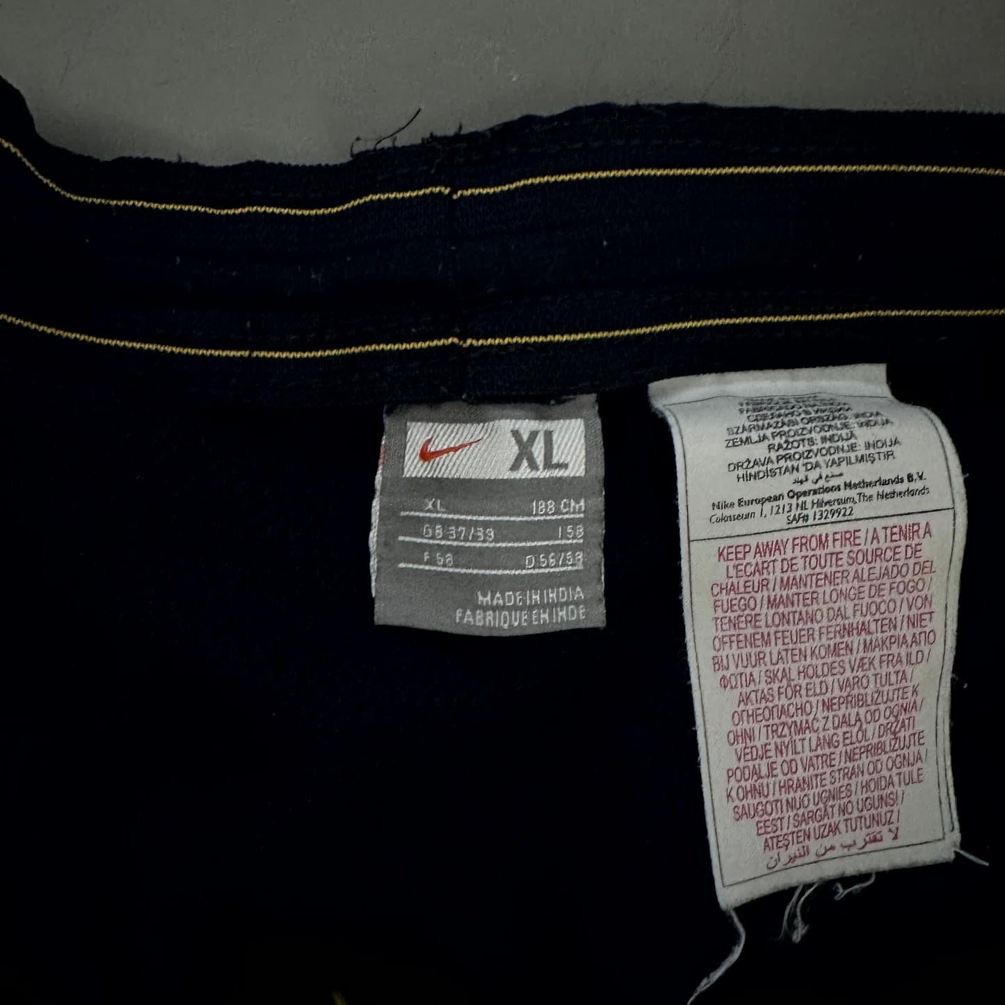 Nike x Arsenal Vintage Trackpants 2011/12 | XL