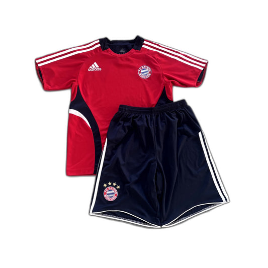 Adidas x FC Bayern Vintage Trikot Set 2010/11 | S