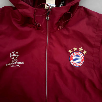 Adidas x FC Bayern München CL Vintage Tracksuit 2016/17 | XL
