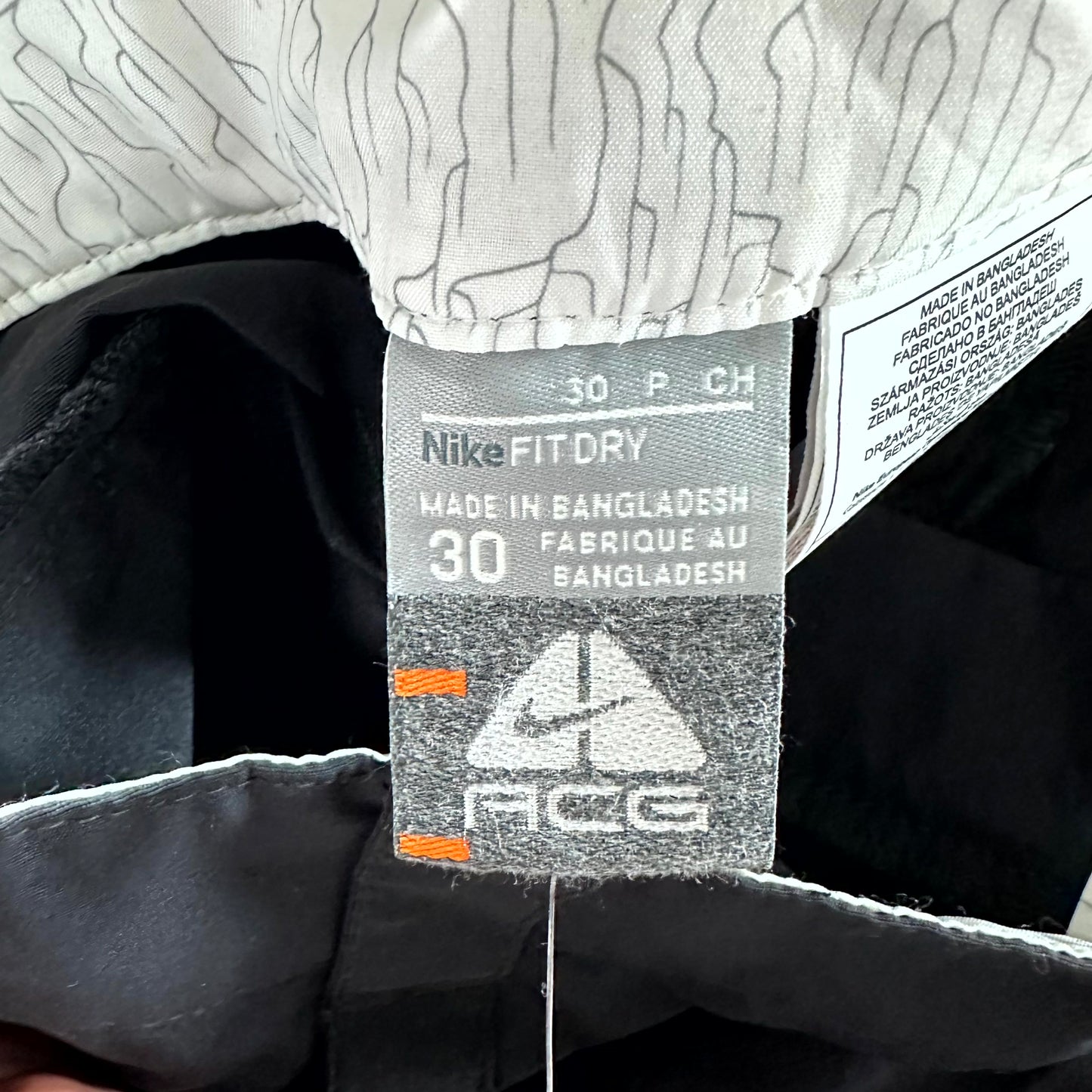 Nike ACG Vintage Trackpants NEW 30