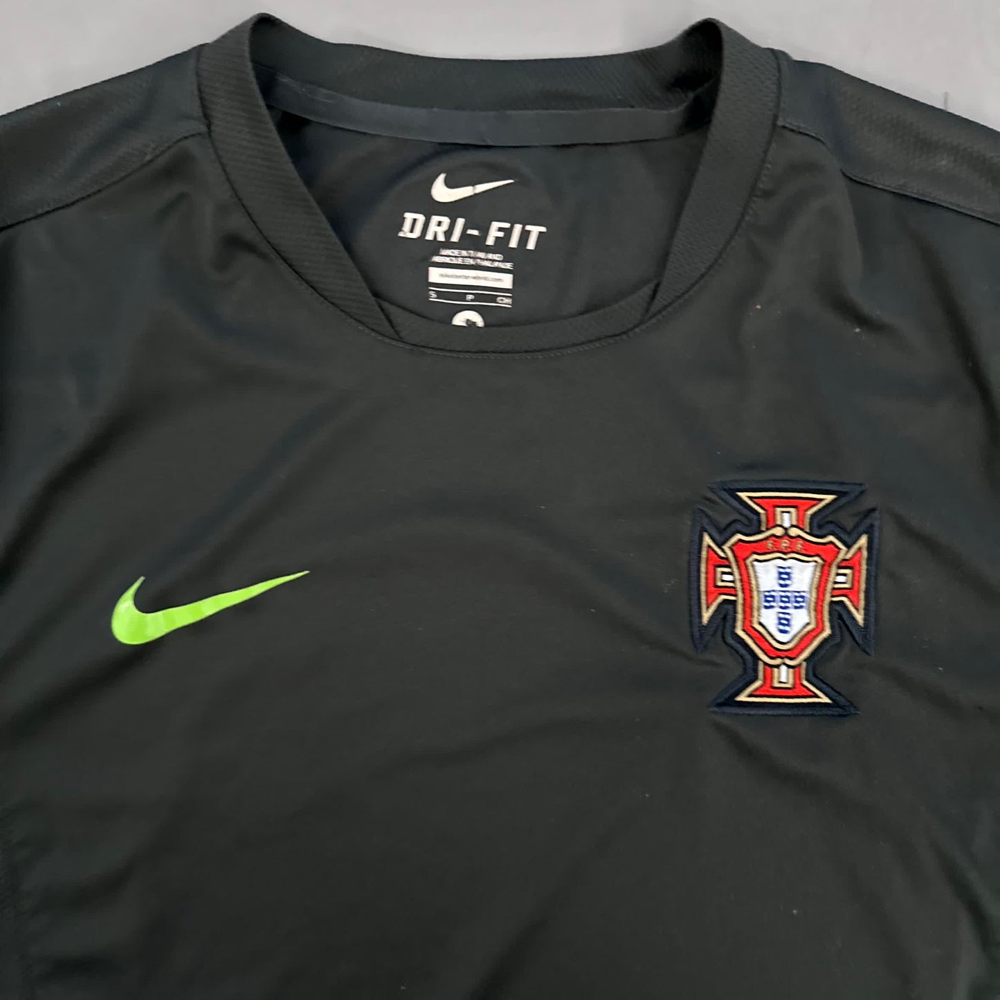 Nike x Portugal Vintage Trikot 2014 | S