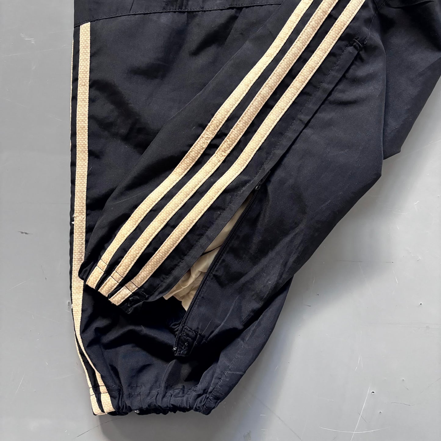Adidas x Liverpool Vintage Tracksuit 2008/09 | S
