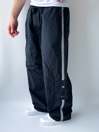 Nike Vintage Trackpants | L