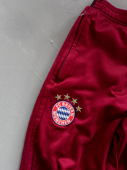 FC Bayern Munich CL Tracksuit XS