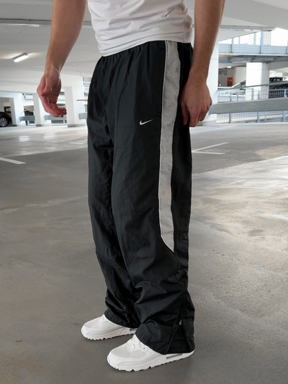 Nike Vintage Trackpants | L